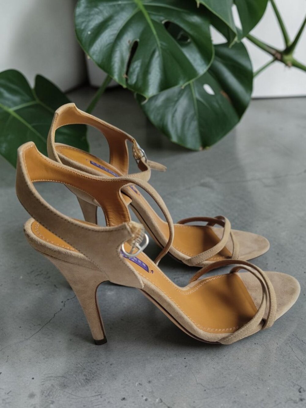 Ralph Lauren Collection Suede Strappy Stiletto Sandals Luxe Chic Nude Size 9B